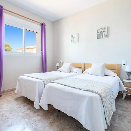 Villa Carolina Blanca By